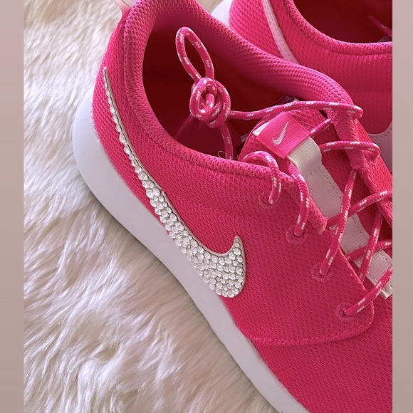 Rhinestone Pink Nike Roshe One Running Shoes - Picture 4 of 6